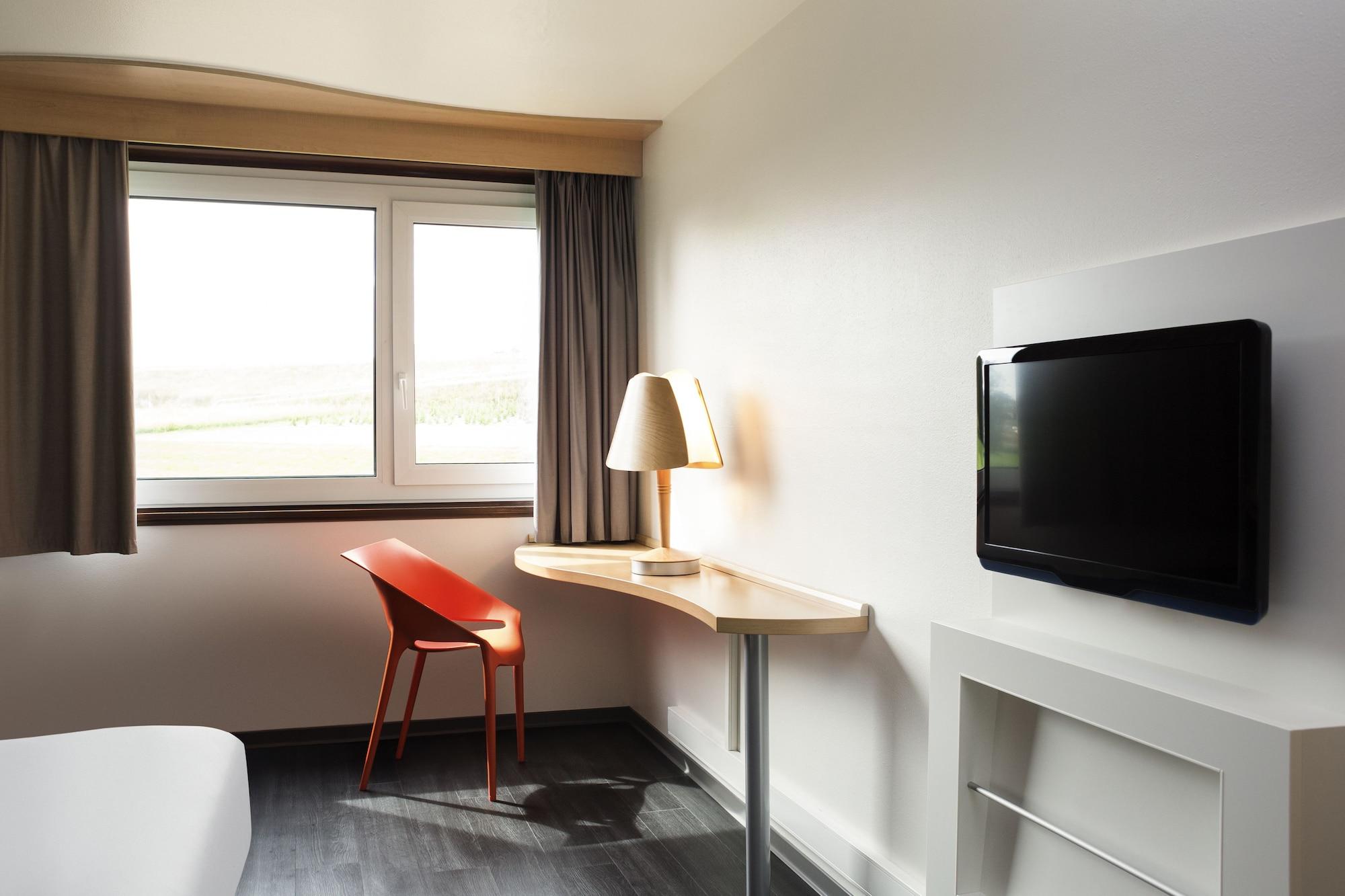 ibis 3 Lacs Neuchâtel Thielle Exterior foto